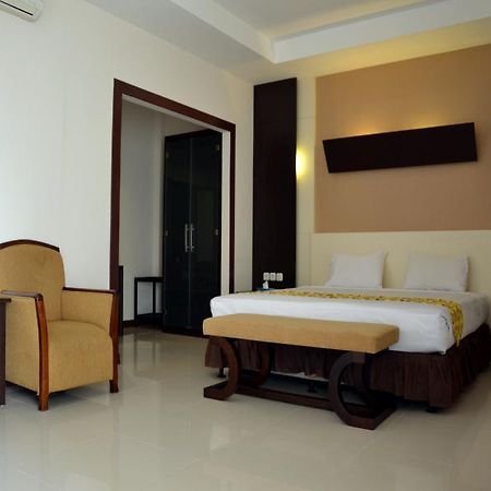 Mansinam Beach Resort WEST PAPUA Exterior photo